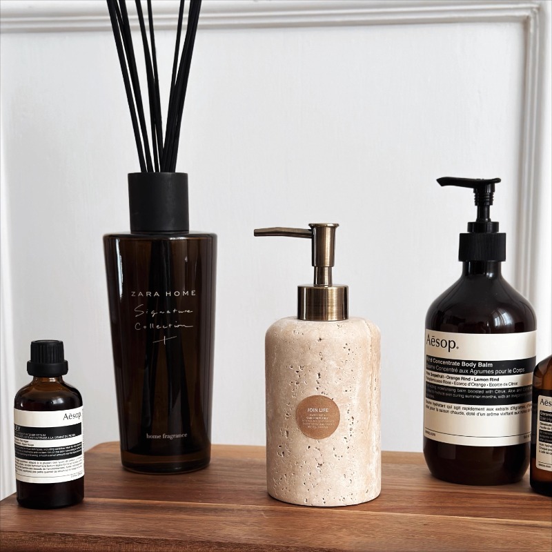 Luxury Natural Skincare - Дозатор лосьона из натурального камня, многоразовая